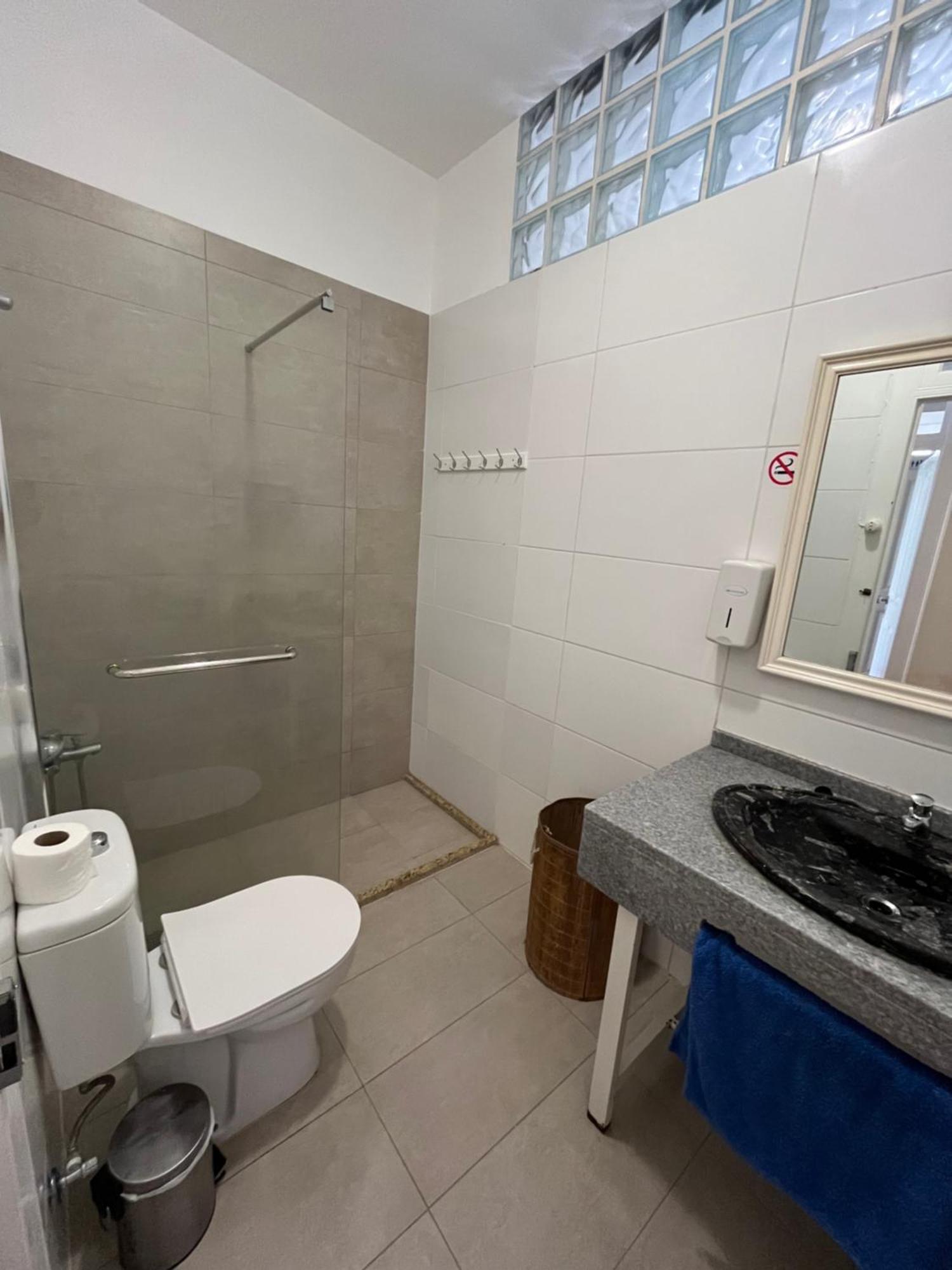 Lazareto 148 Hostel Funchal  Extérieur photo
